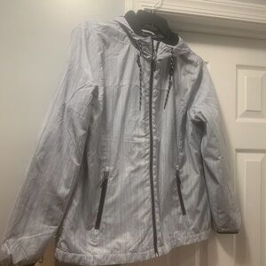 Free Country Light Gray Outdoor Jacket